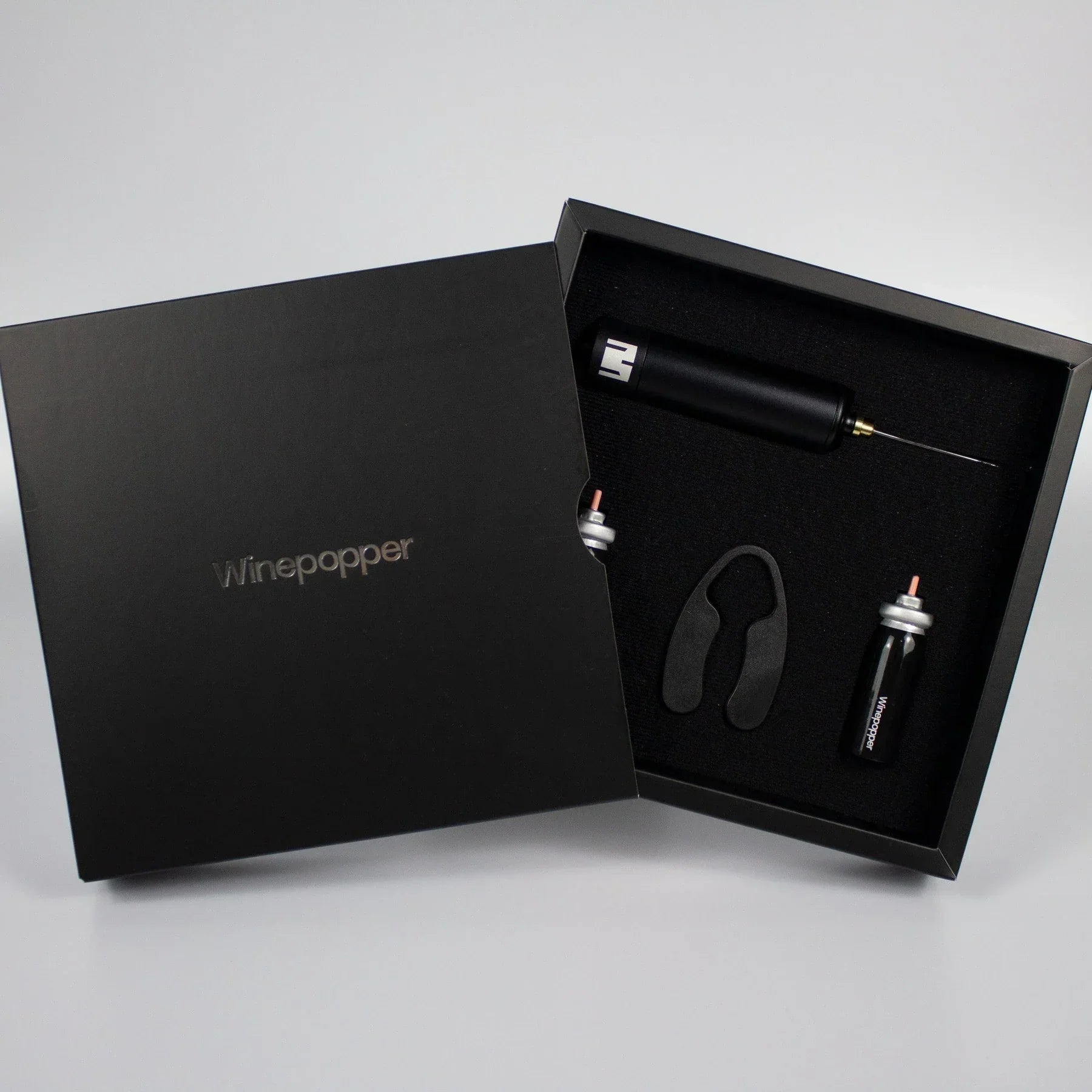 Combo Clássico 2.0 (Preto) + Grátis DV Catena Cabernet Malbec - Imagem 2